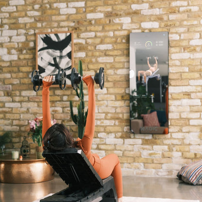 AI-powered smart fitness mirror