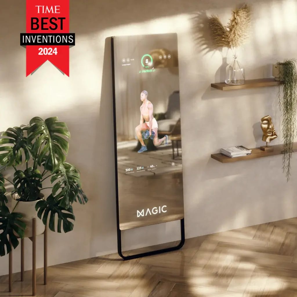AI-powered smart fitness mirror
